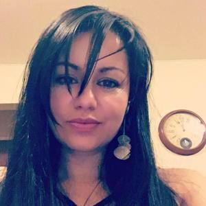 Meet your Posher, Erika paola