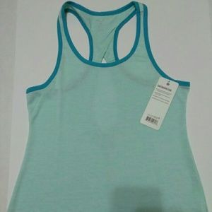 NWT keyhole back Layer8 workout tank.