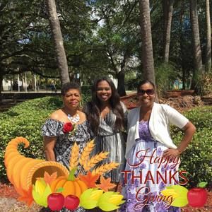 Meet your Posher, Sandra