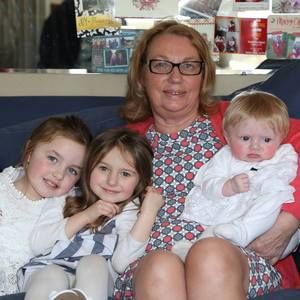 Meet your Posher, Elaine