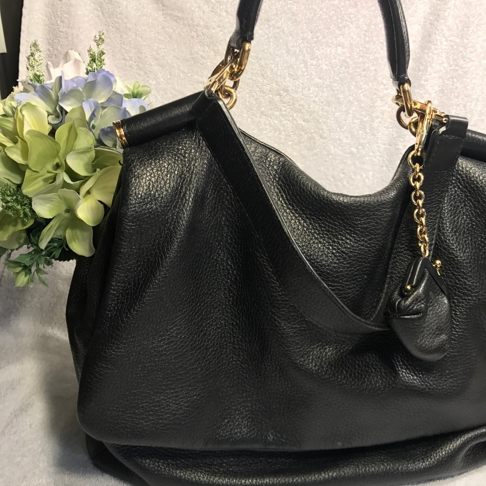 DOLCE GABBANA black purse !!