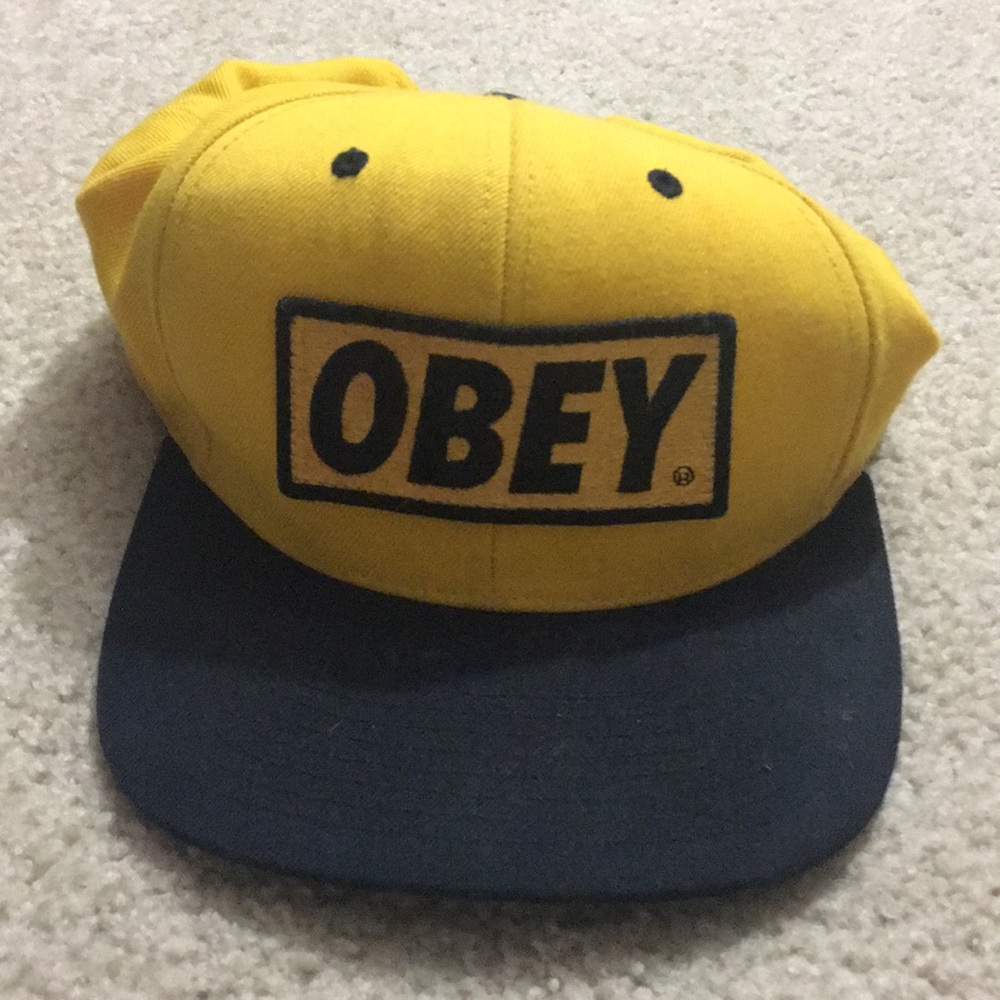 Obey 🎩