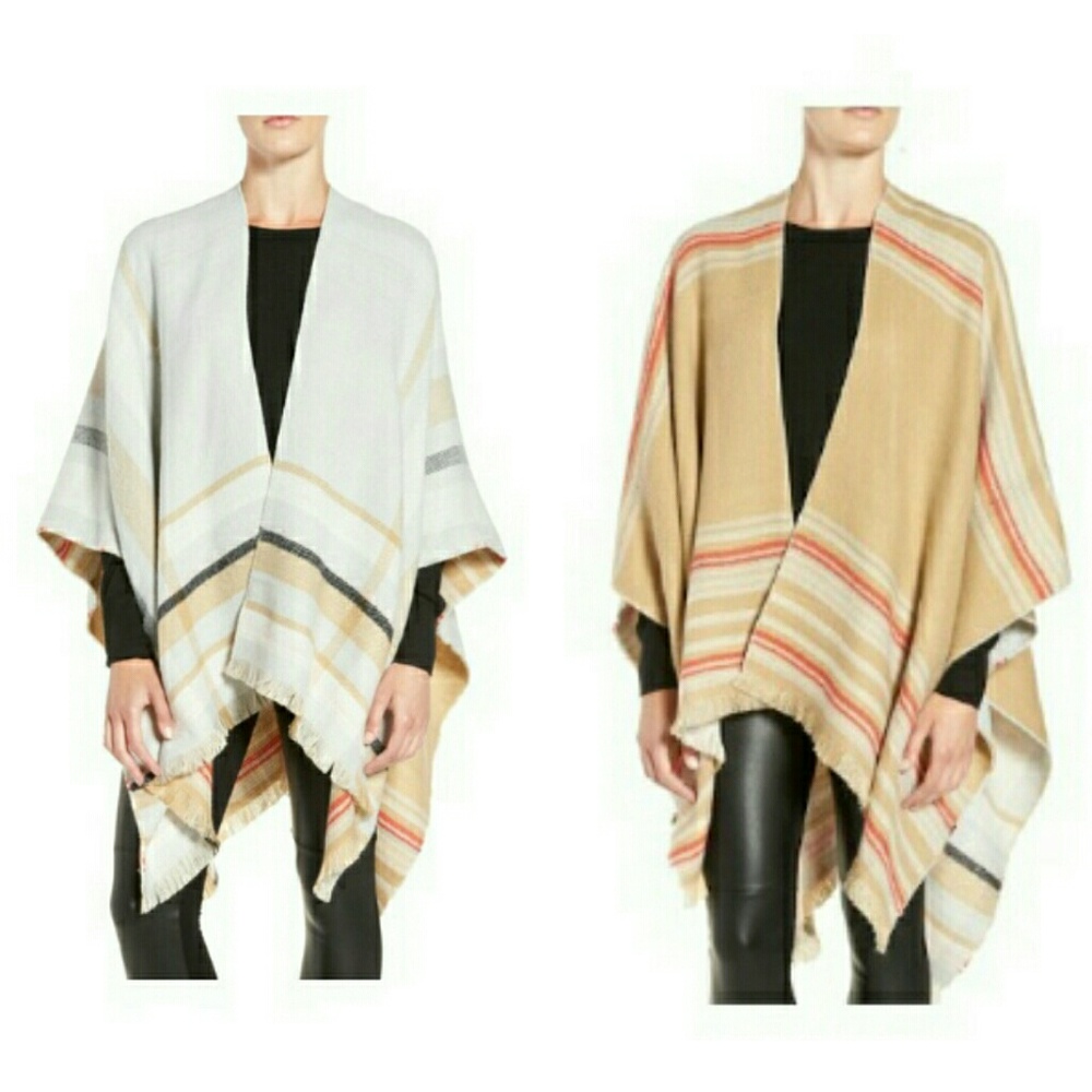 Nordstrom Cape (Reversible) - Picture 2 of 4