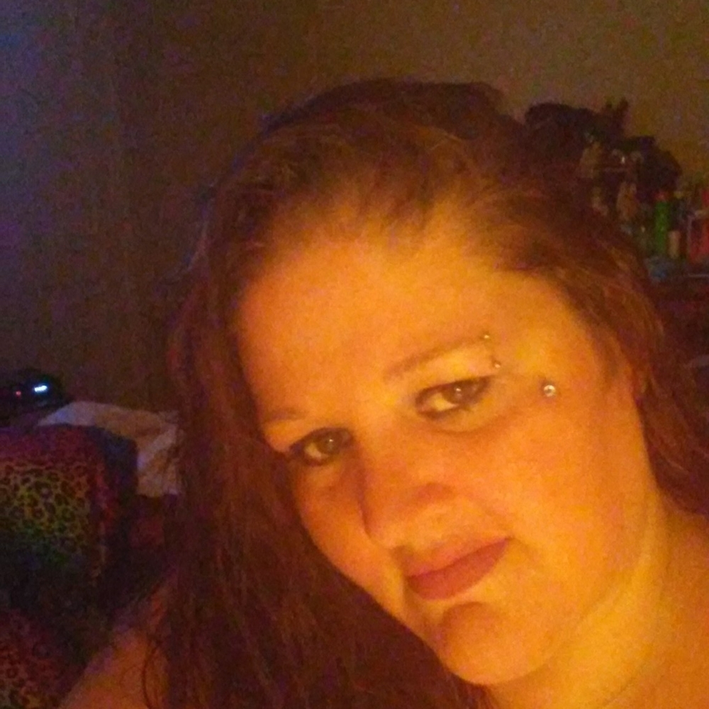 Meet your Posher, Alicia