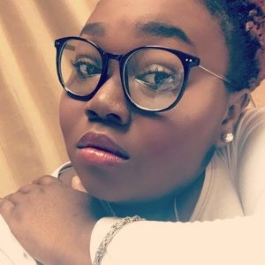 Meet your Posher, Celeste