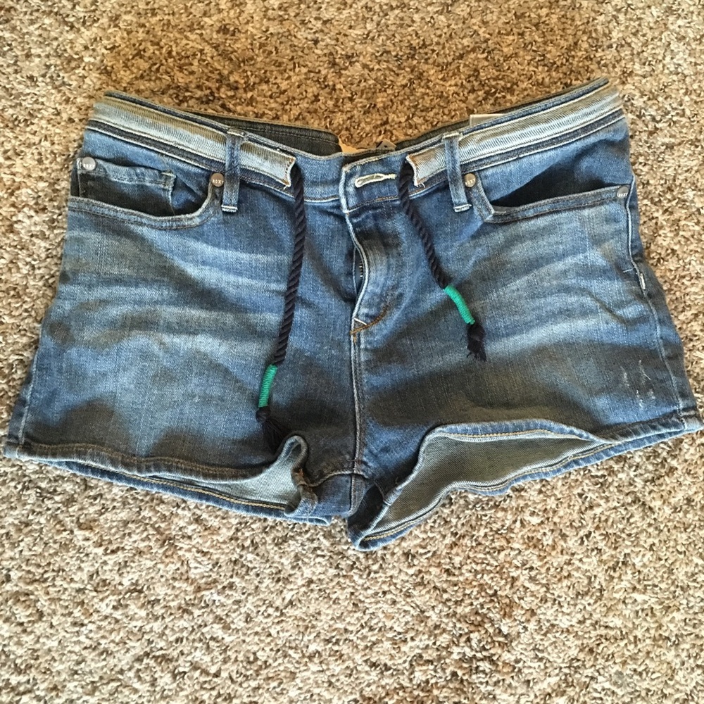 Roxy Shorts