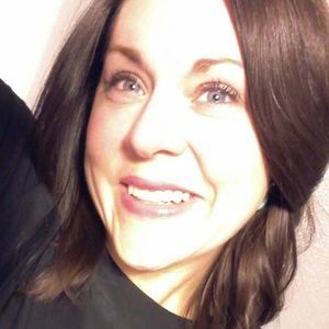 Meet your Posher, Claire