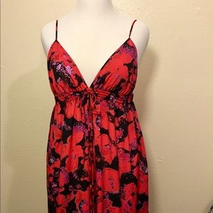 Floral XL spaghetti straps dress. Gorgeous colors