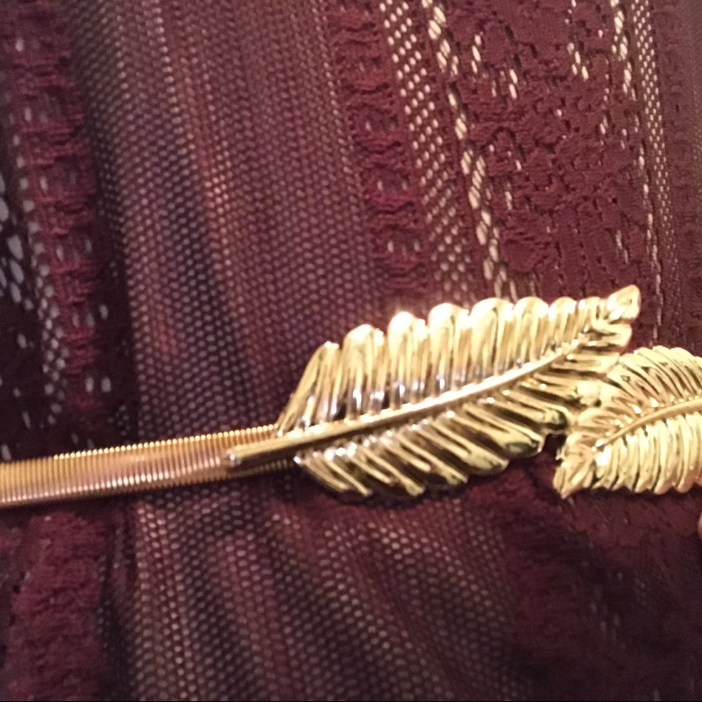 New Gold Leaf Dress Belt - Picture 2 of 2