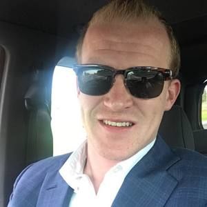 Meet your Posher, Dillon