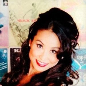 Meet your Posher, Laura elizabeth