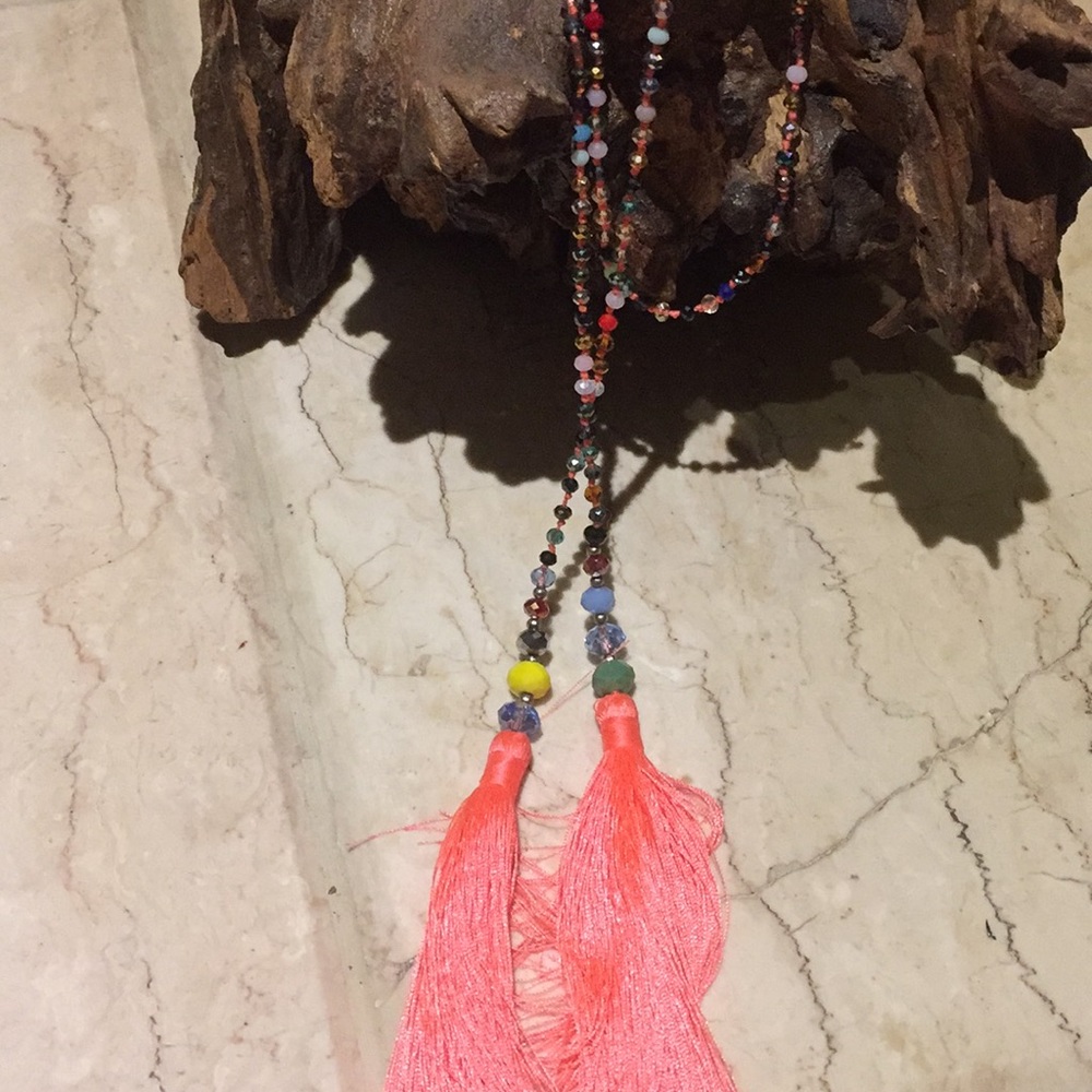 Handbeaded Lariat glass multicolor neecklace