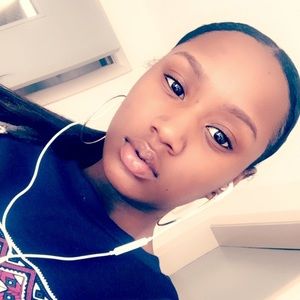 Meet your Posher, Cindie