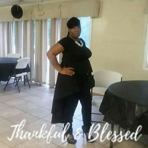 Meet your Posher, Meka