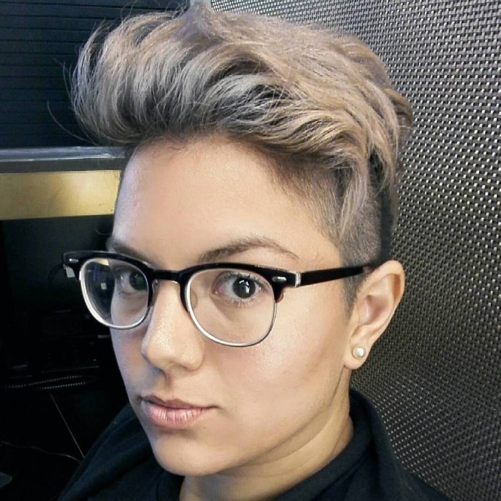 Meet your Posher, Alexandra