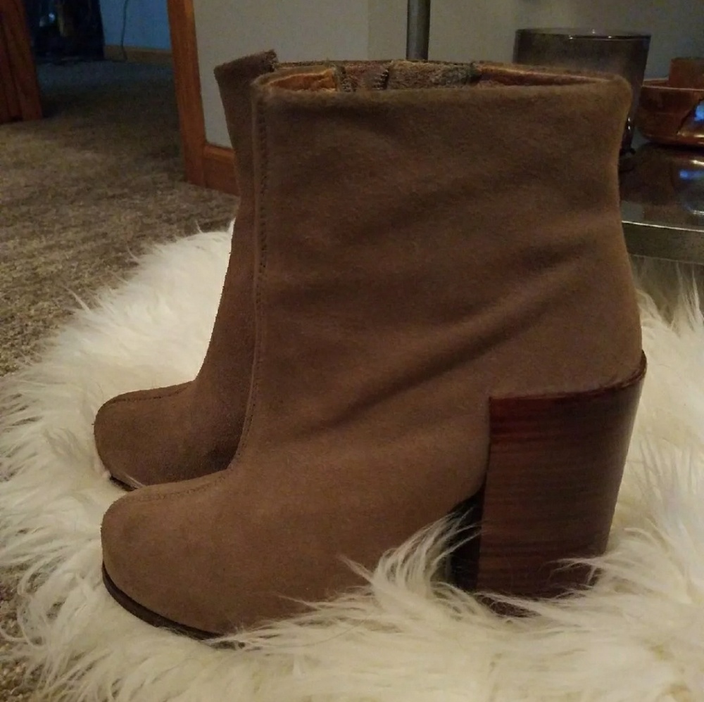 Jeffrey Campbell ramble boots