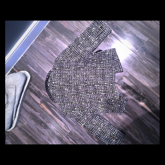 Express Chanel like 3/4 sleeve blazer sz 6 - Picture 2 of 7