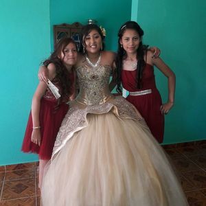 Meet your Posher, Graciela