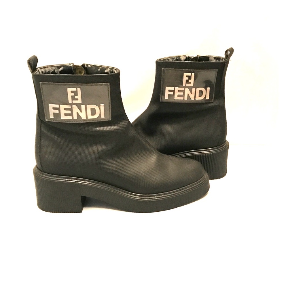 Fendi Women's Vintage Chunky Ankle Boots Sz 7