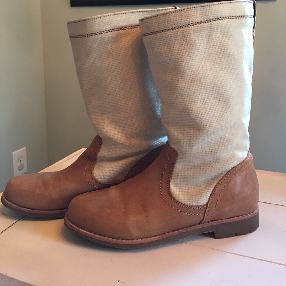 Olukai Boots