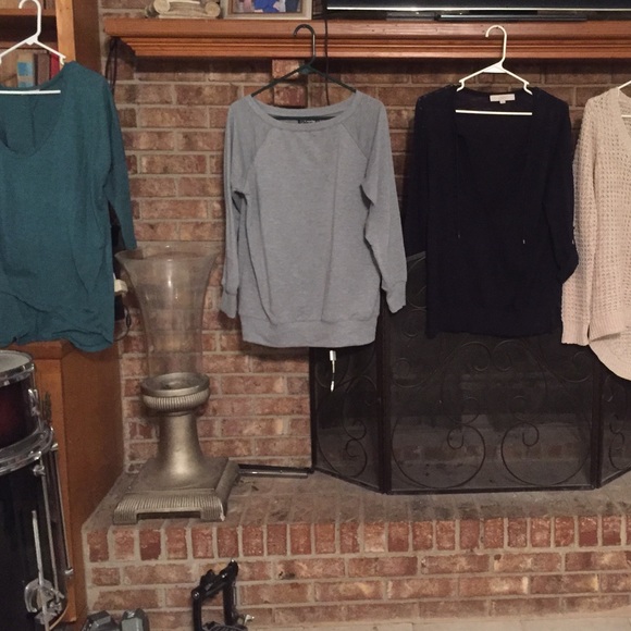 Lot/Bundle of Women's tops for Fall and winter! - Picture 2 of 2