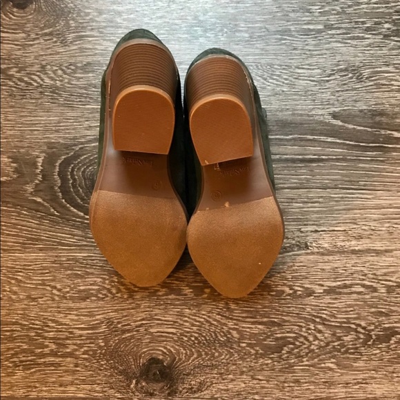 🌸🆕 Olive Side Slit Booties - Picture 5 of 5