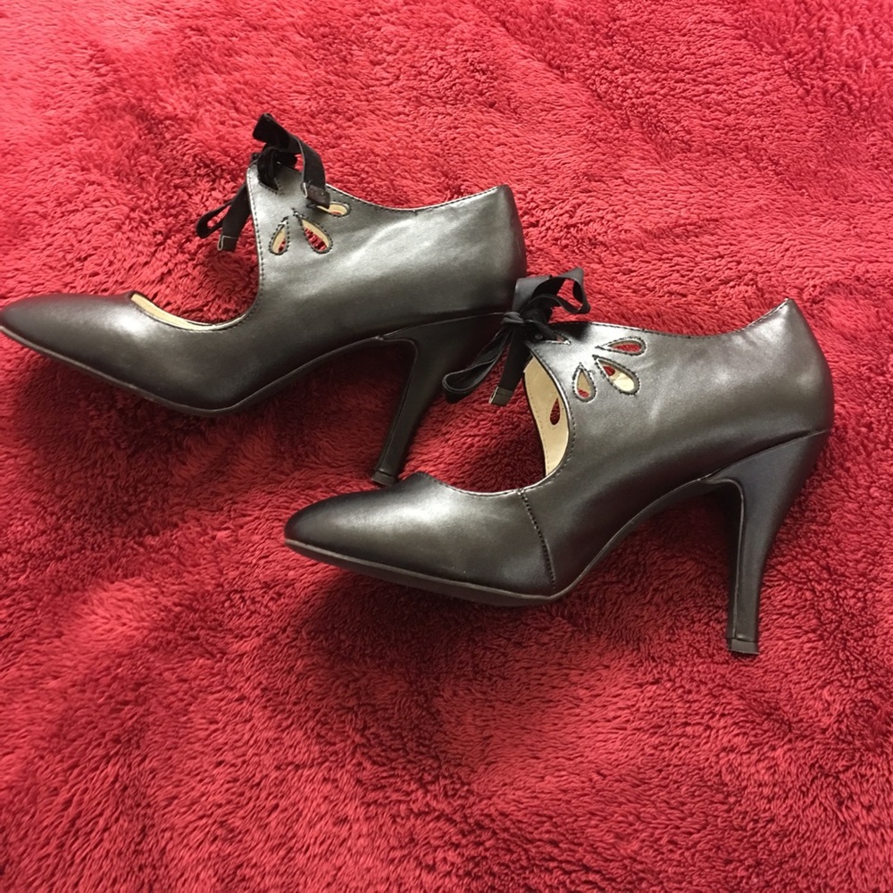 Dolce by mojomoxy black heels