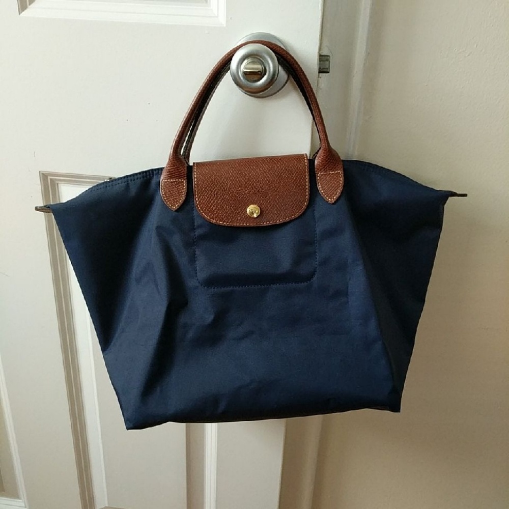 Longchamp, short handle