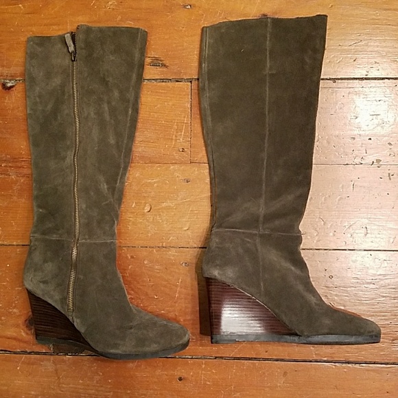 Franco Sarto Shoes - Franco Sarto suede 8 1/2 wedge boots