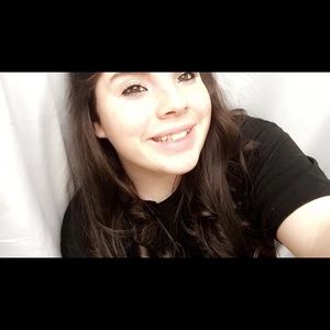 Meet your Posher, Destiny