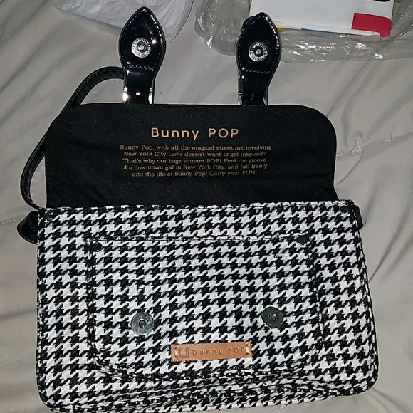 Hand Bag - Picture 5 of 7