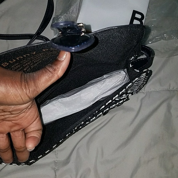 Hand Bag - Picture 6 of 7