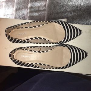 Express pointed toe flats