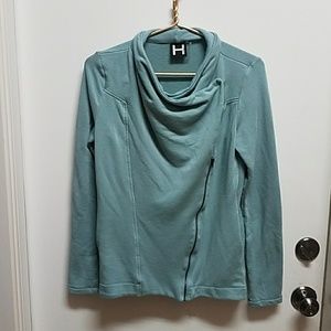 H by bordeaux sweater size small