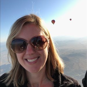 Meet your Posher, Jennie