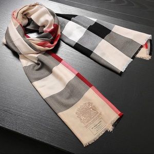 Burberry Cashmere Scarf in perfect condition