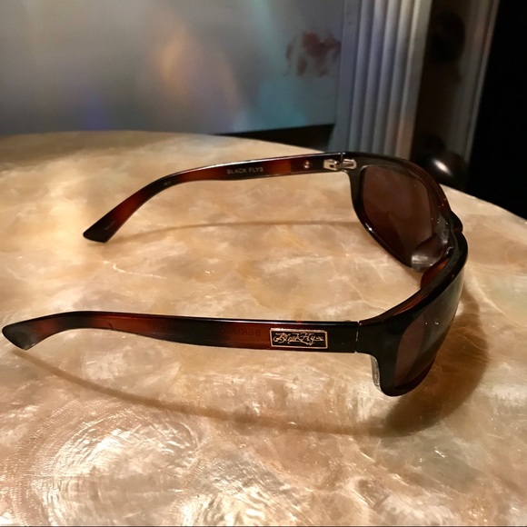 Bermuda Fly Sunglasses - Picture 6 of 9