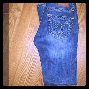 On hold for lomartin12