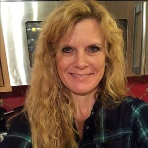 Meet your Posher, Alison