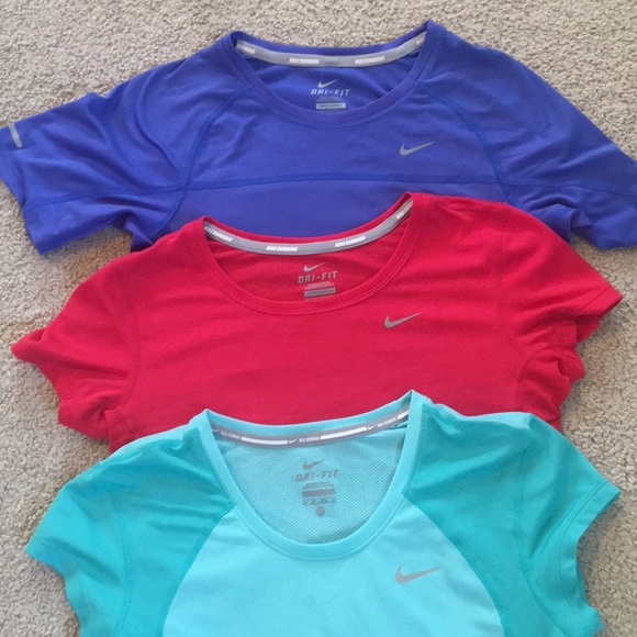 Nike shirts - Picture 2 of 8