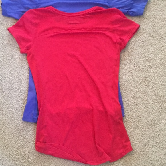 Nike shirts - Picture 5 of 8