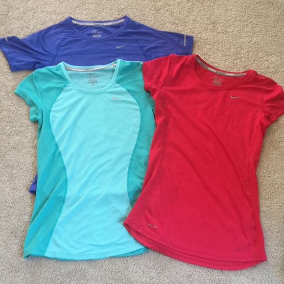 Nike shirts - Picture 7 of 8