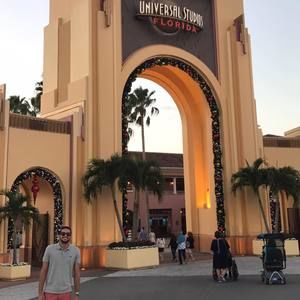 Meet your Posher, Josuee francisco cachima