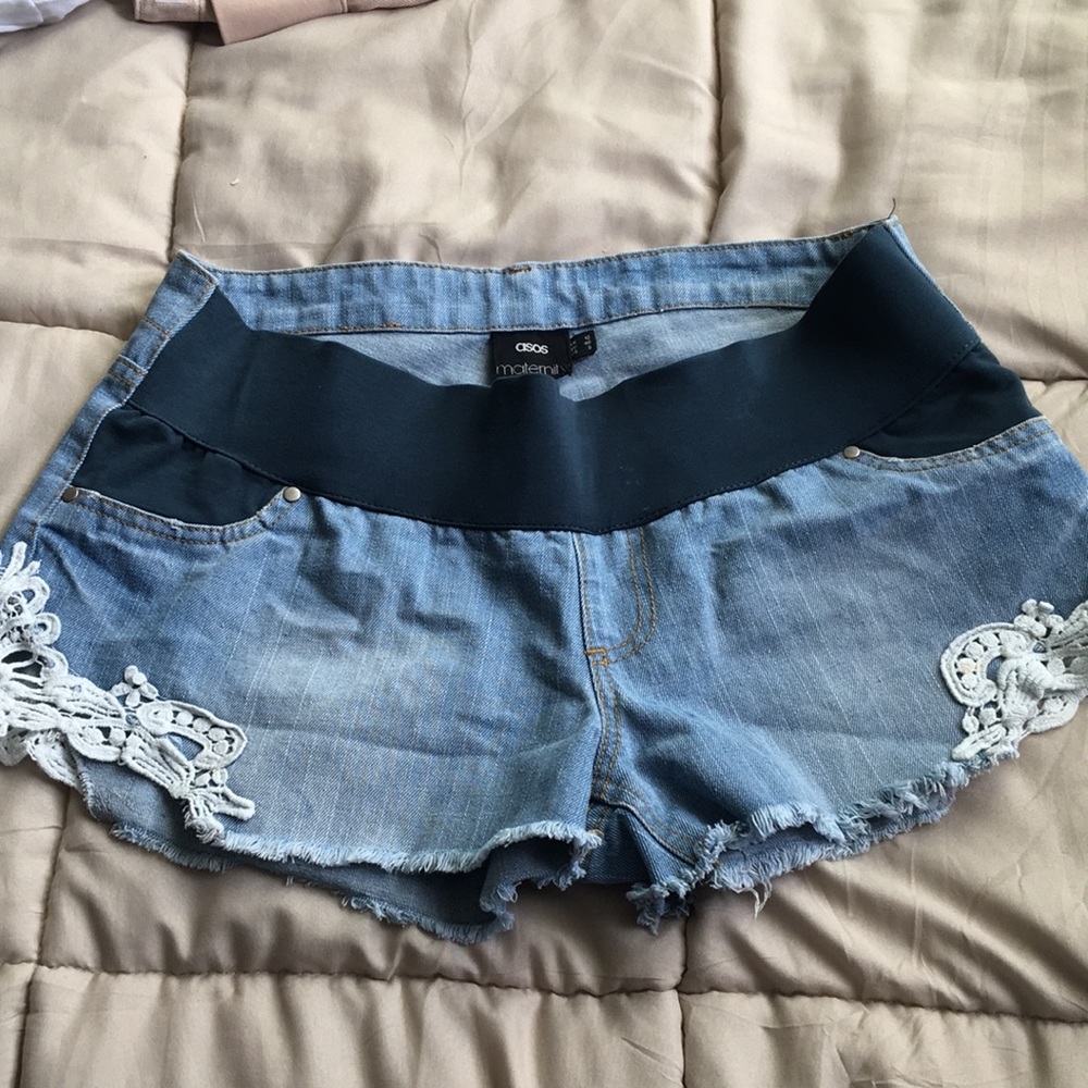 ASOS Maternity shorts