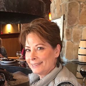 Meet your Posher, Jenny