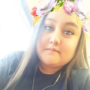 Meet your Posher, Paola