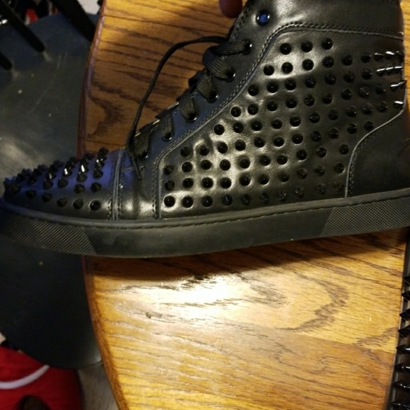 🚫❌❌❌SOLD❌❌❌🚫Christian louboutins - Picture 2 of 8