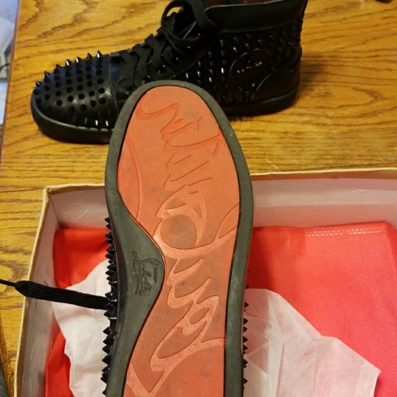 🚫❌❌❌SOLD❌❌❌🚫Christian louboutins - Picture 5 of 8