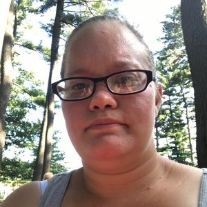 Meet your Posher, Naomi