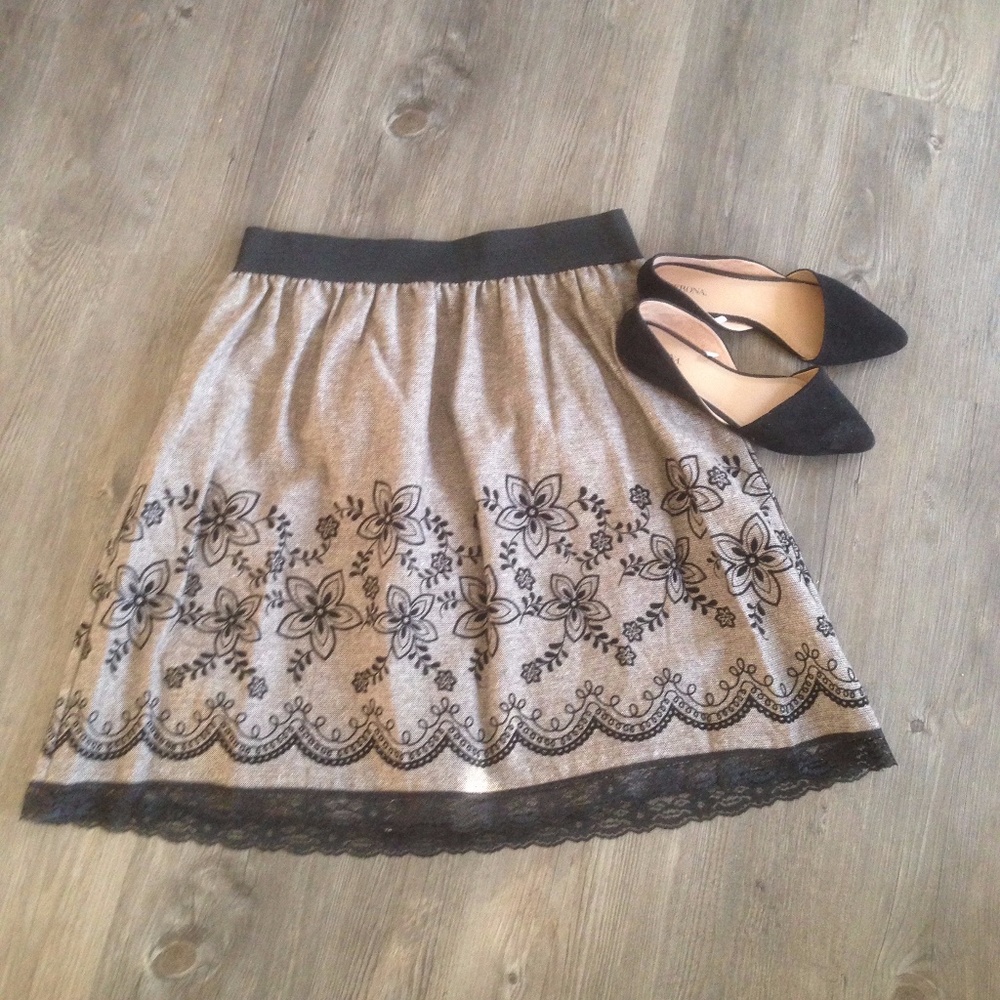 Flower Embroidered Skirt